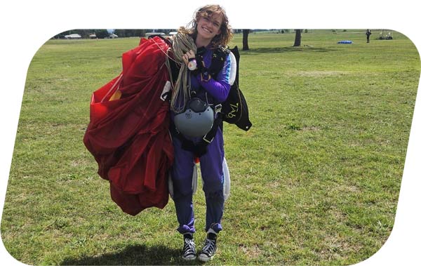 Licensed skydiver in Elderslie Hunter Valley