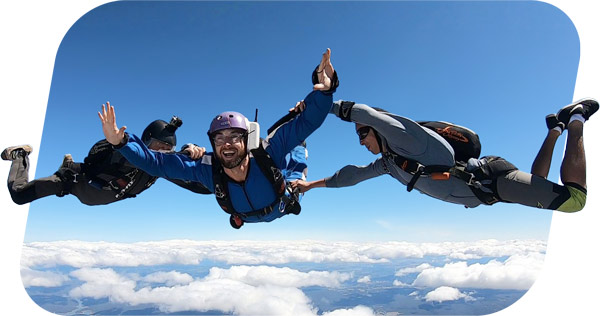 AFF skydiving course in Sydney